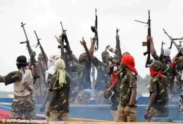 Niger Delta Militants Blow Up Bera Oil Pipeline In Rivers State